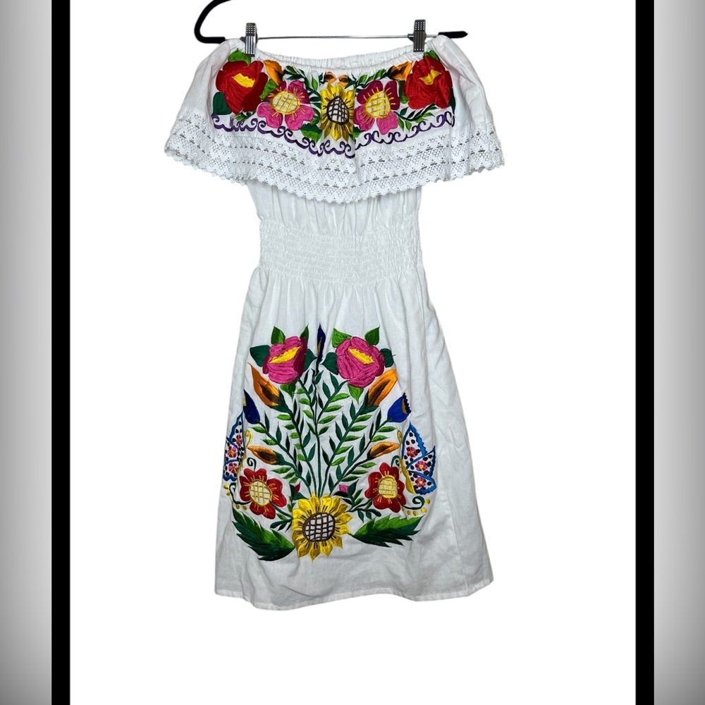 Off the shoulder Mexican Dress Vestido Mexicano size S